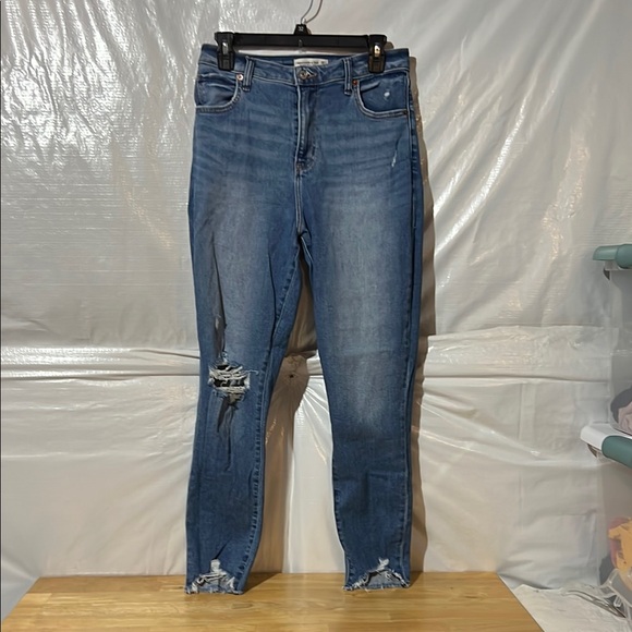 Abercrombie & Fitch Denim - Abercrombie & Fitch Blue Super Skinny Ankle Jeans with Distressed Details